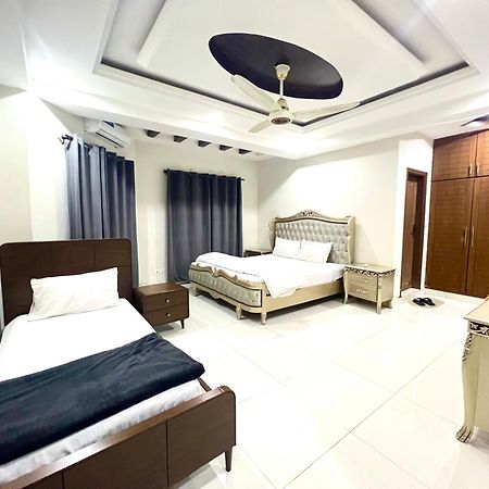 Luxury Apartment Rentals อิสลามาบัด ภายนอก รูปภาพ