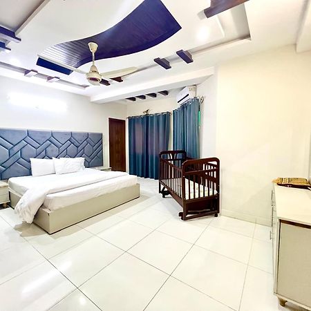 Luxury Apartment Rentals อิสลามาบัด ภายนอก รูปภาพ