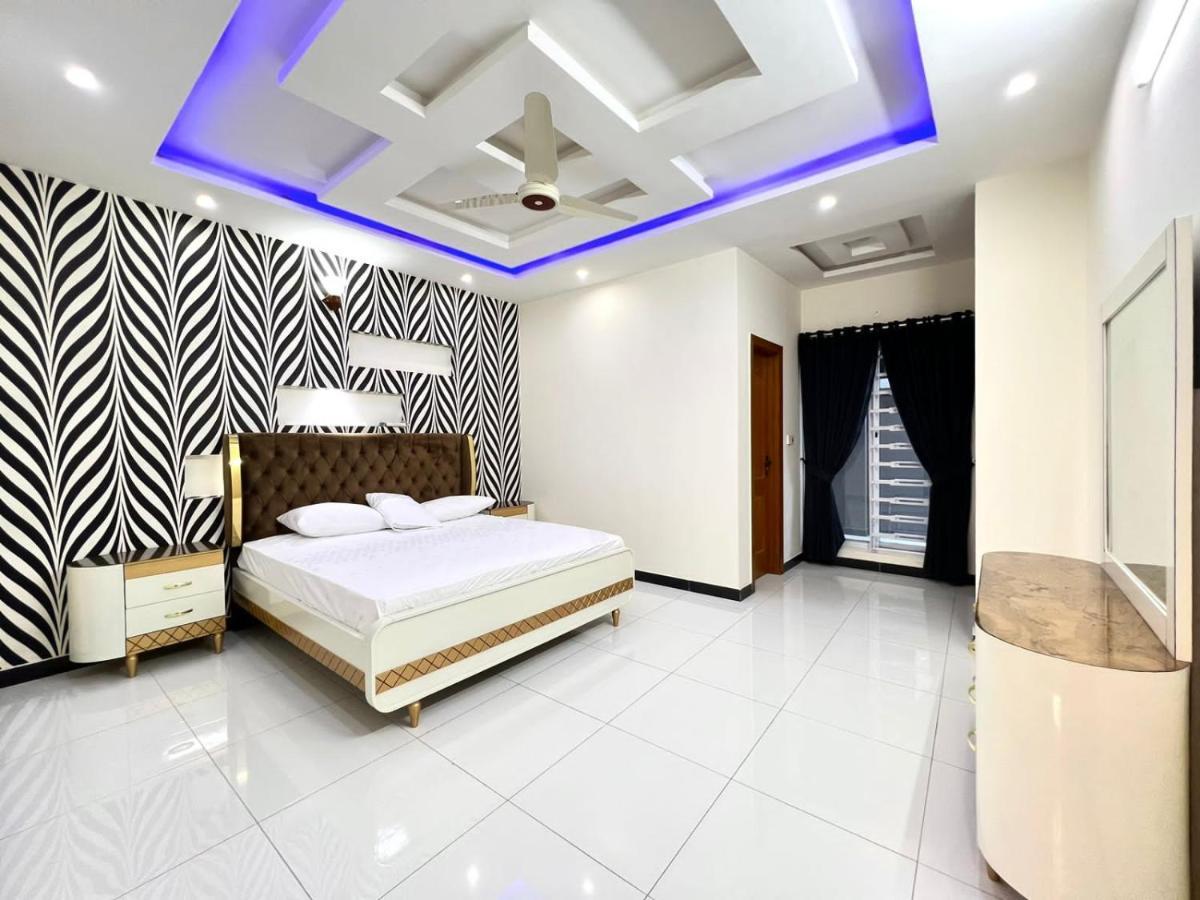 Luxury Apartment Rentals อิสลามาบัด ภายนอก รูปภาพ
