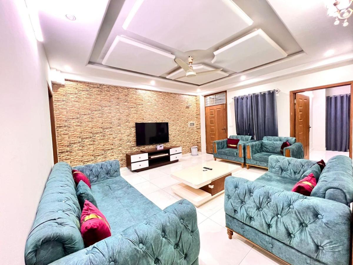 Luxury Apartment Rentals อิสลามาบัด ภายนอก รูปภาพ